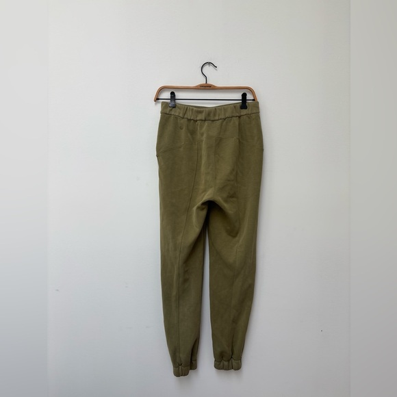 LULULEMON | high rise soft streme pant | size 6 - Picture 5 of 7